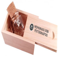 Pack con Memoria USB de Madera y Cristal con Caja de MAdera