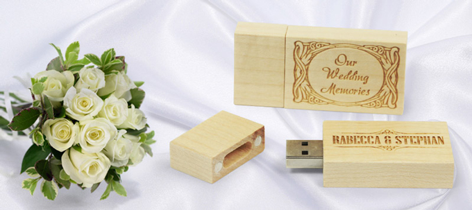 Pendrives USB para Comuniones Niña Vestido. Memorias baratas comprar